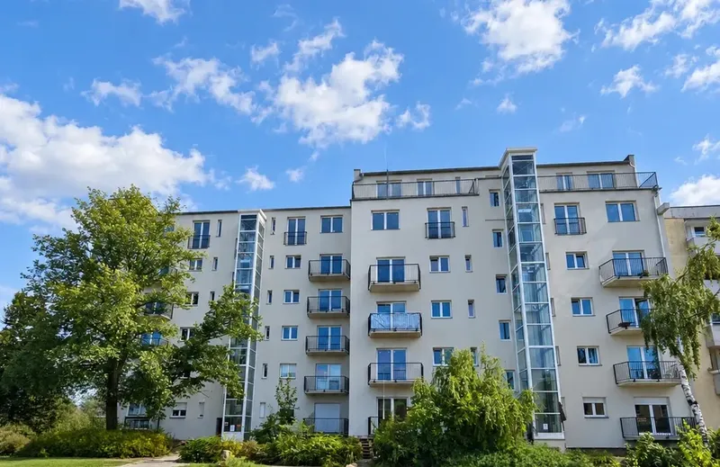 Heidelberger Platz – Charmante Dachgeschosswohnung in Schmargendorf – Erstbezug & provisionsfrei ! — photo 1